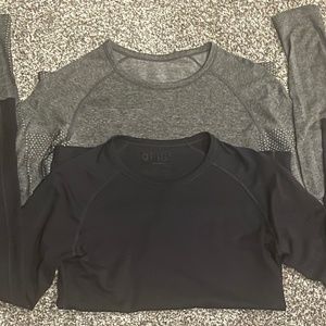 Figs Salta Performance underscrub long sleeve Medium (set of 2)